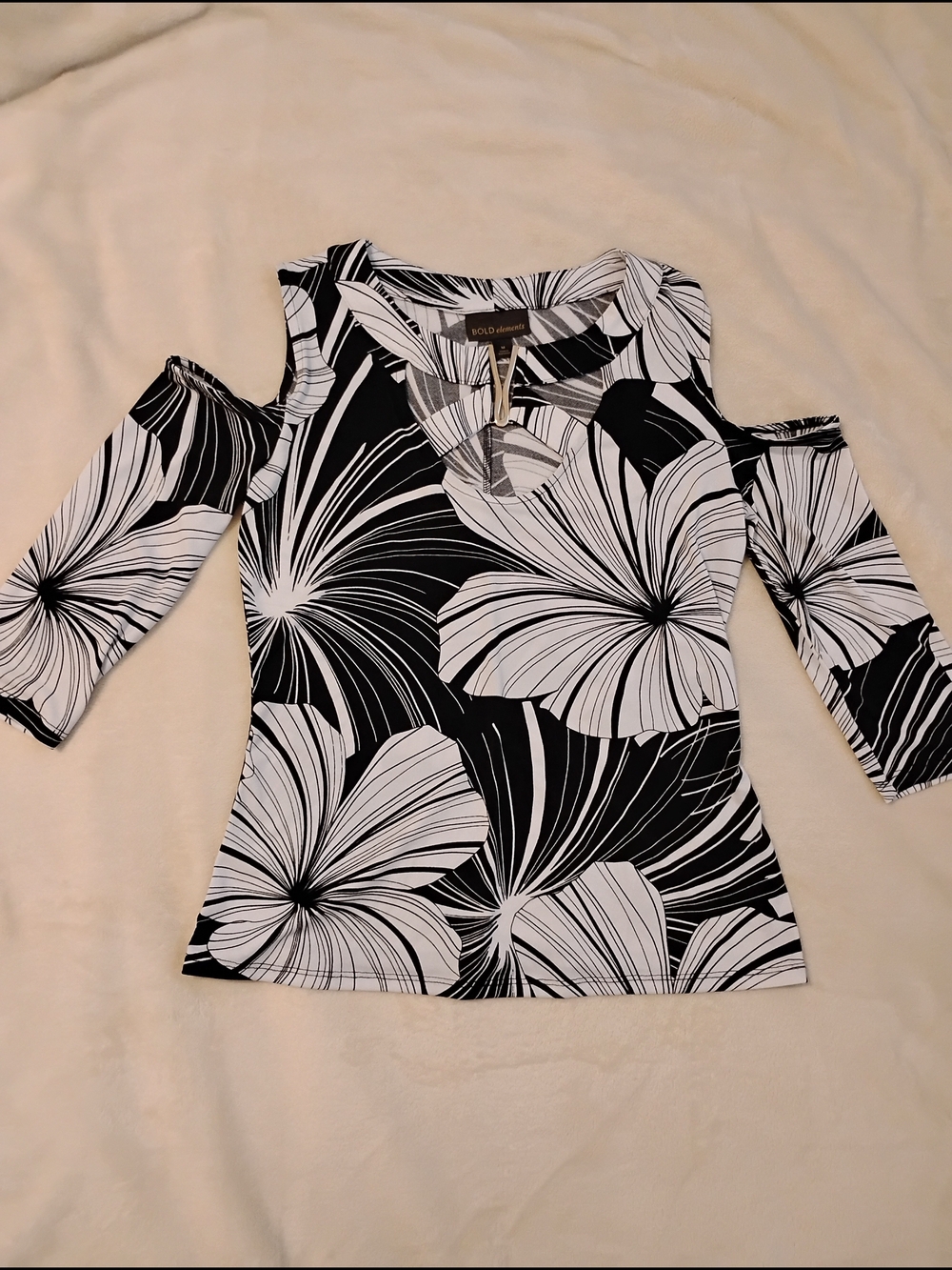Cold Shoulder BOLD Elements Womens Black & White Floral Top Sz M